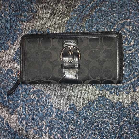 Coach Handbags - COACH Wallet